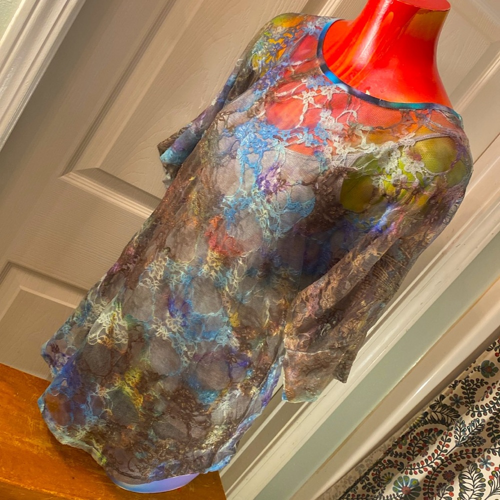 NEW DIRECTIONS Blue Combo Mesh Fun Sheer Top NWTs - Picture 5 of 11